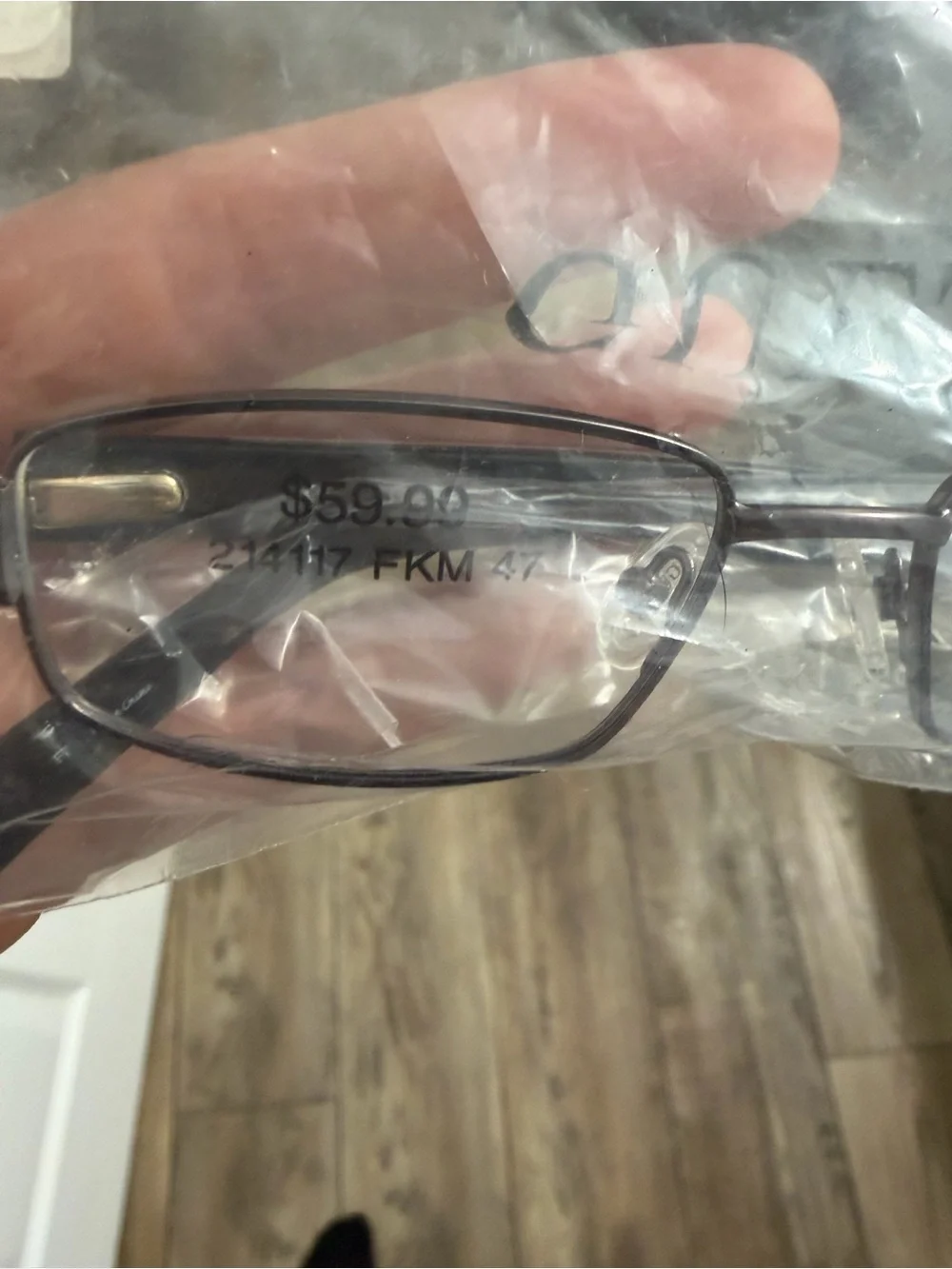 GUESS Women's Rectangular Metal Glasses in Gunmetal and Black